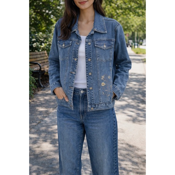 Sunburst by Morning Sun Jackets & Blazers - 90's Sunburst Denim Jacket Women L Blue Floral Studded Rhinestone Trucker Coat